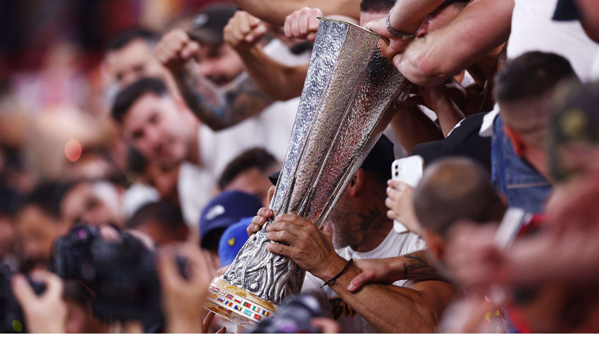 球讓我們熱 球讓我們熱